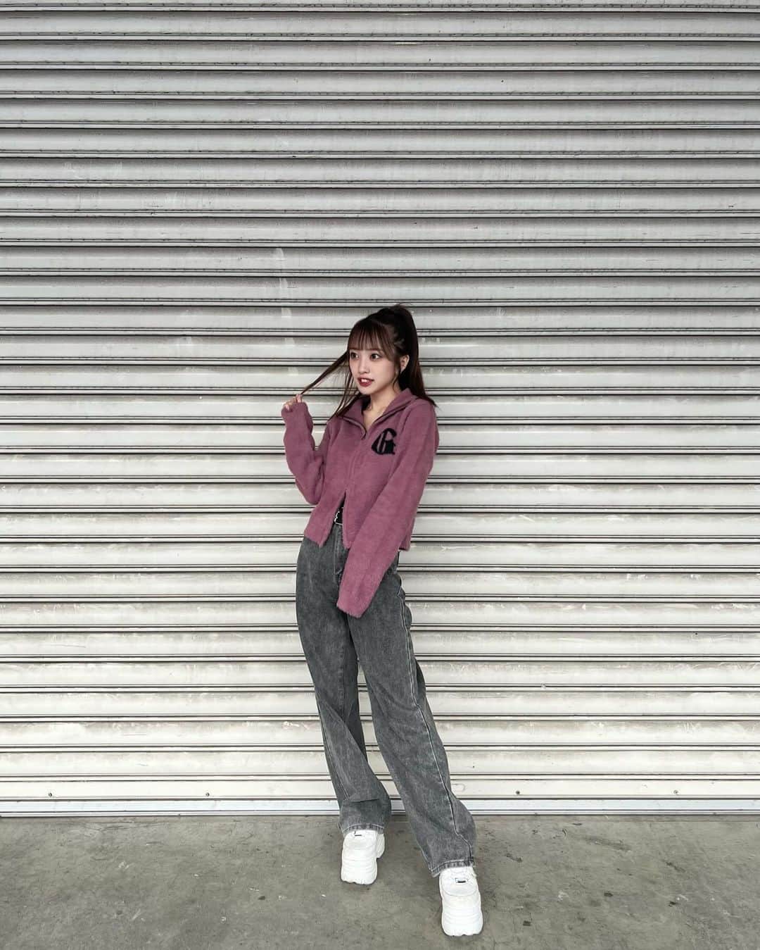 向井地美音のインスタグラム：「* あったかくてお気に入りのトップス🫂💓」