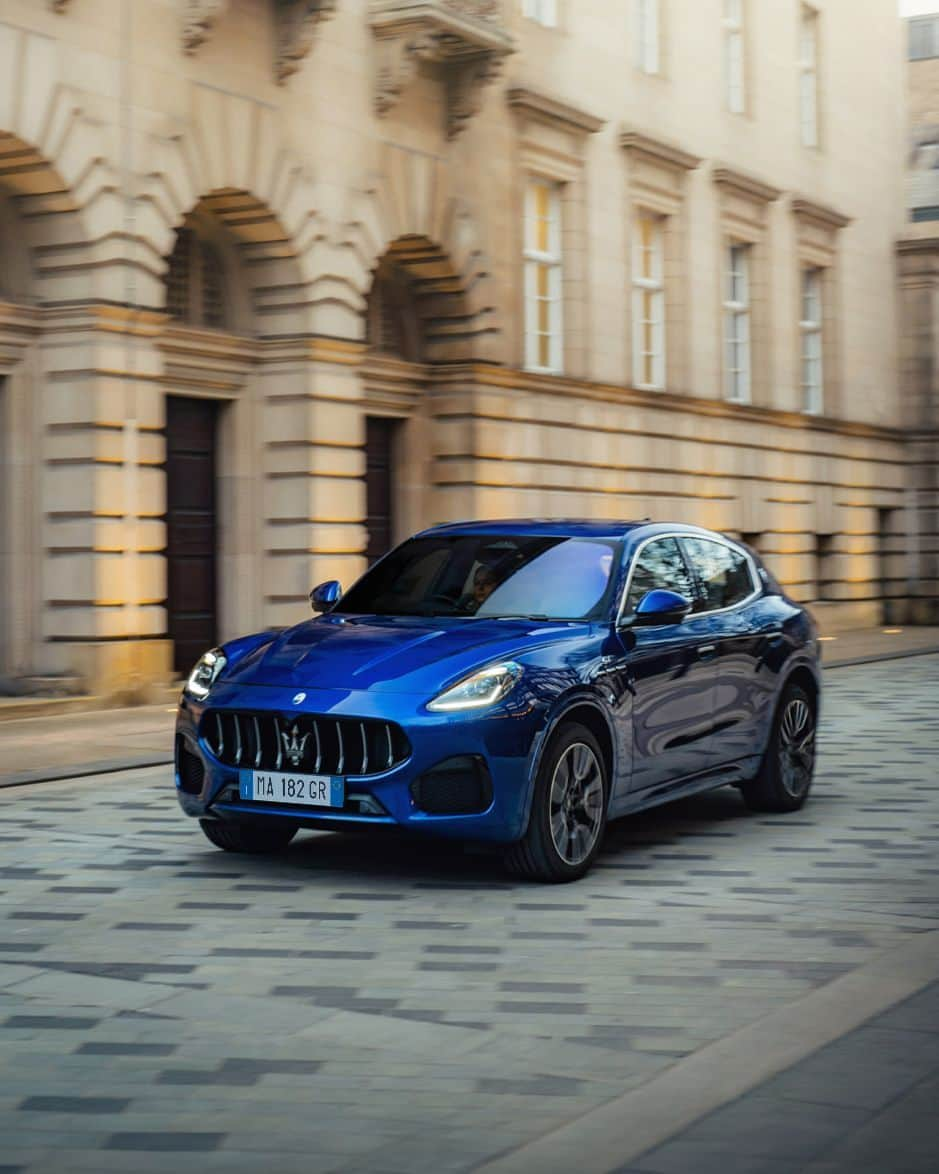 マセラティさんのインスタグラム写真 - (マセラティInstagram)「Have you heard of the Grecale Effect?⁣ It’s when every single drive becomes a covetable occasion.⁣ Let the #EverydayExceptional sweep into your city.⁣ #Maserati #MaseratiGrecale」11月19日 23時00分 - maserati