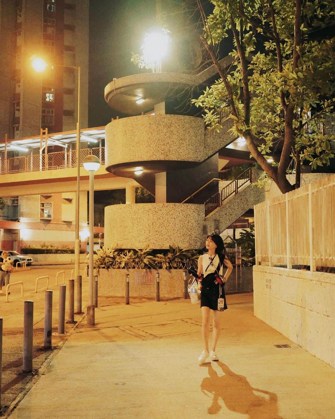白癡公主さんのインスタグラム写真 - (白癡公主Instagram)「早生30年的話，我可能現在在香港TVB工作？誰也是看60 61 62長大的，懂就懂😏」11月19日 23時34分 - 87acup