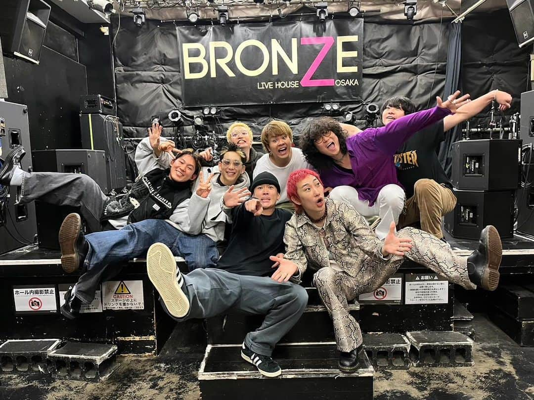 橋本学さんのインスタグラム写真 - (橋本学Instagram)「2023/11/19 (Sun)  心斎橋BRONZE INKYMAP 「BAKATEN TOUR 2023」 たのしーーーーーーーー」11月19日 23時54分 - nippon_no_manabu