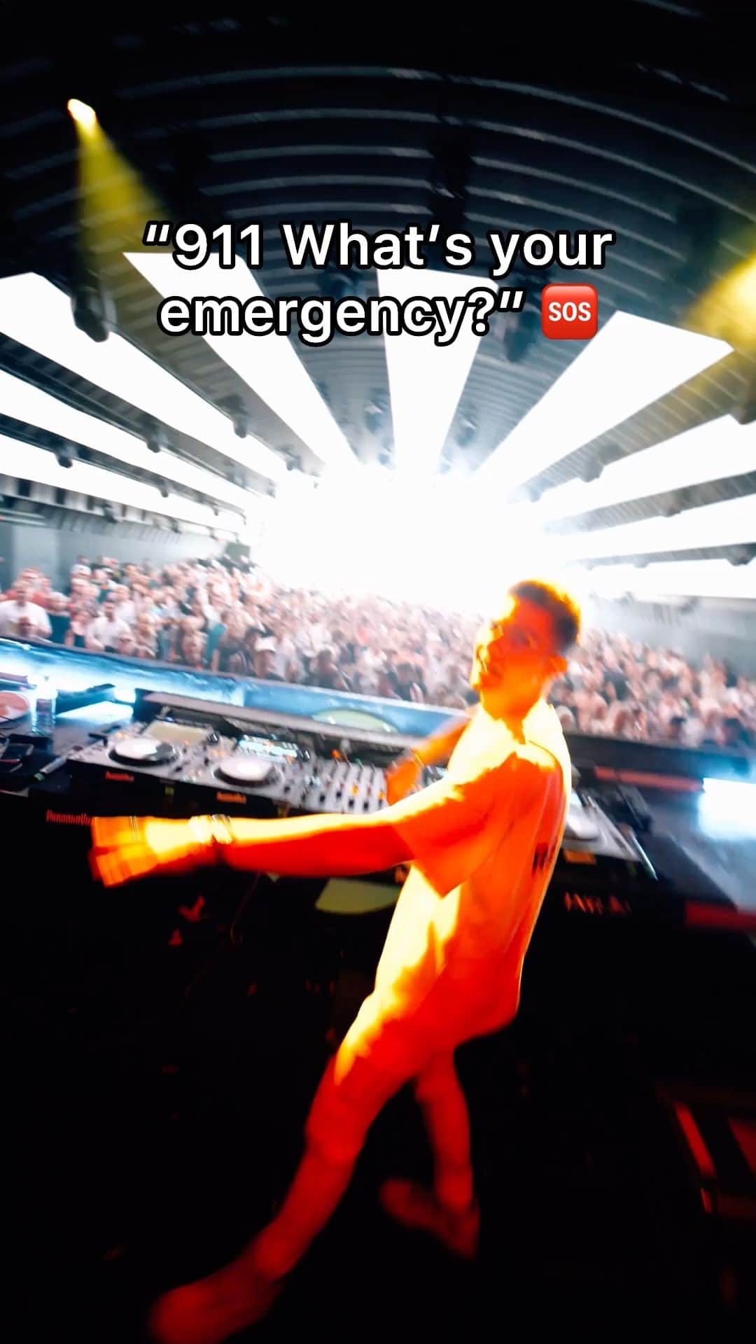 Spinnin' Recordsのインスタグラム：「"911 what's your emergency?"  "We wanna Party With The Cops!"  @blasterjaxx & @neptunicamusic - Party With The Cops (feat. @haleymaze) is OUT NOW 🚨」