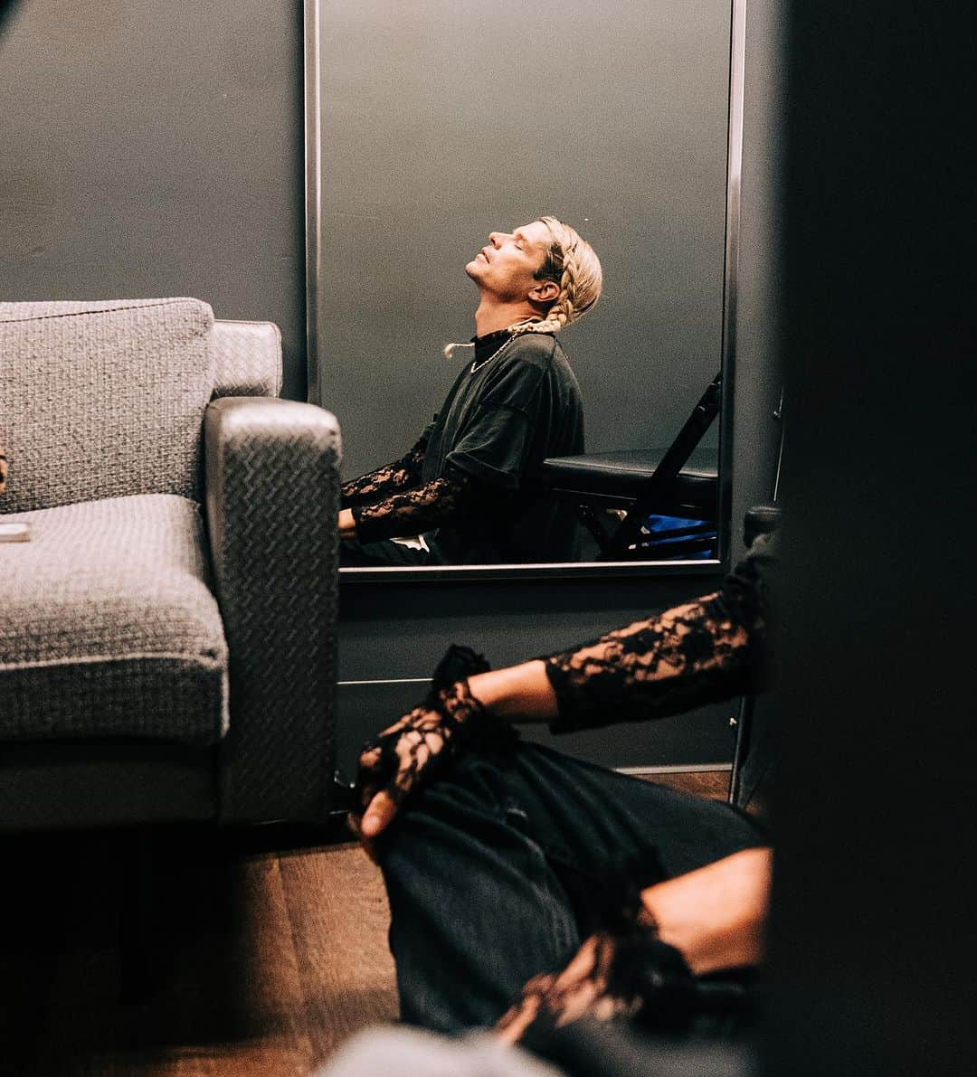 グループラブさんのインスタグラム写真 - (グループラブInstagram)「Holy SHIT tonight is the last night of us opening for @pink - we are here in Orlando so if you’re coming tonight come early and stay late!!! Gonna treasure every single last moment we got!! Lots of photos and stories to come….」11月20日 7時00分 - grouplove