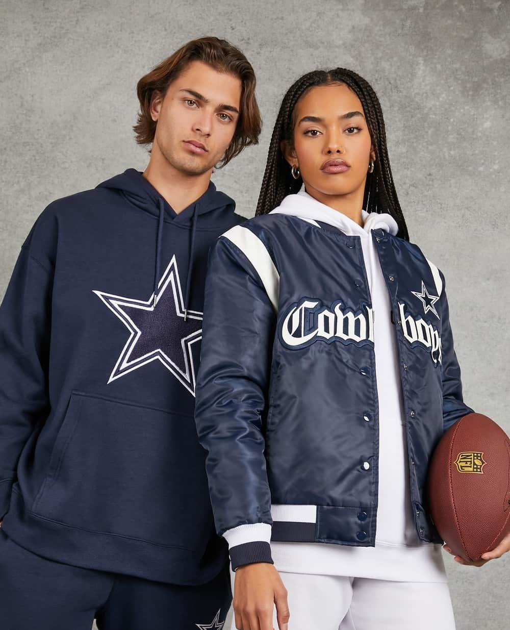 Forever 21 Menさんのインスタグラム写真 - (Forever 21 MenInstagram)「Matching with bae all szn, even on game day 🏈 #F21xNFLStyle @nflstyle」11月20日 1時50分 - forever21men