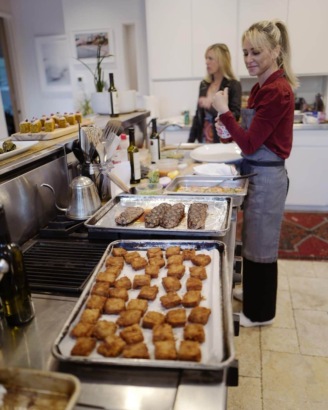 サラ・ライトさんのインスタグラム写真 - (サラ・ライトInstagram)「Had the sweetest lil pop up with @baeobaby @bayouwithlove @mynajeau and @chefbrookew yesterday… love this group of ladies and their businesses! If you are looking for amazing sustainable gifts for the holidays tap the photos for some ideas.Xoxox all photos by @nikkireed 🥰❤️🥰」11月20日 2時50分 - swrightolsen