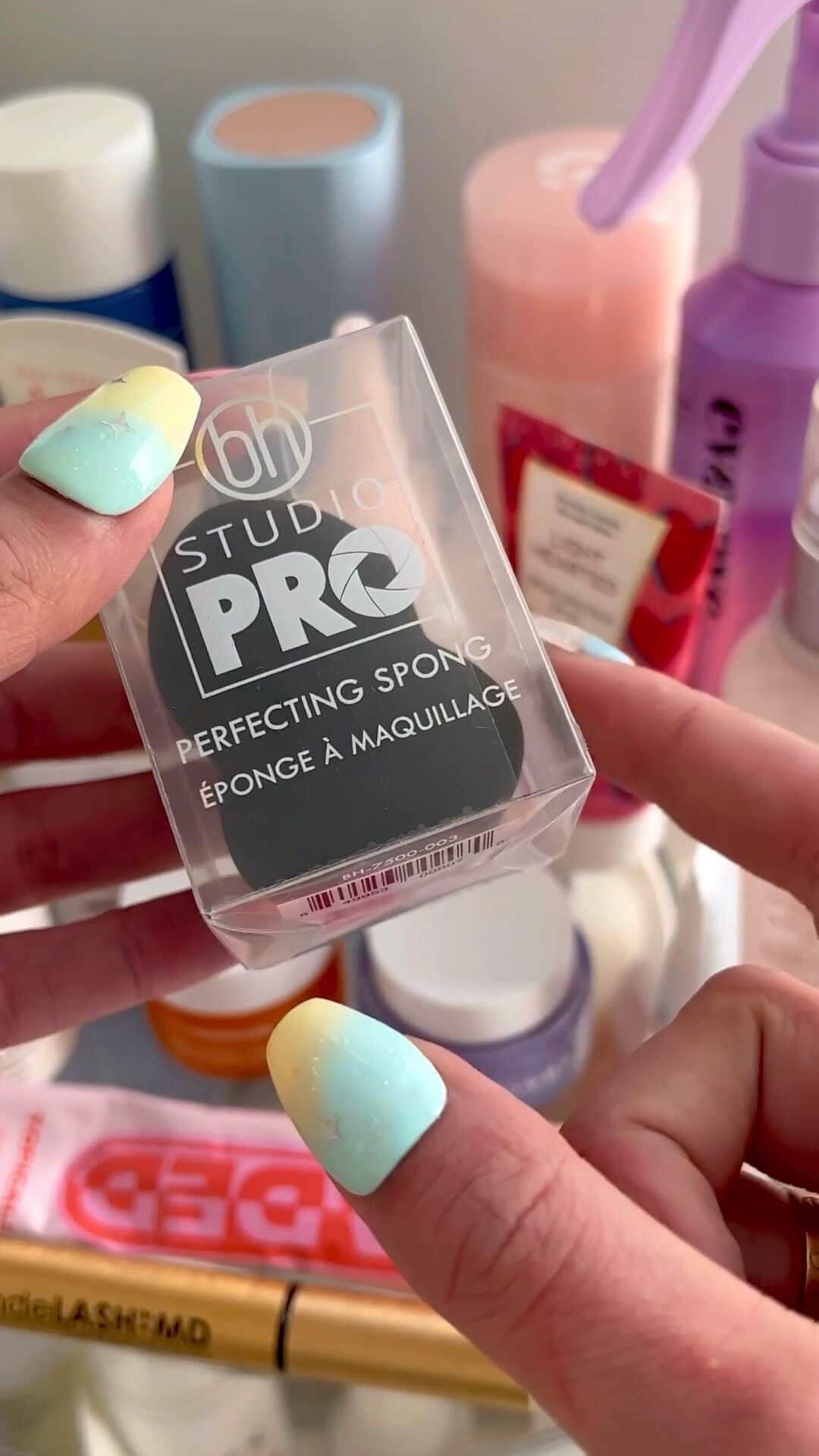 BH Cosmeticsのインスタグラム