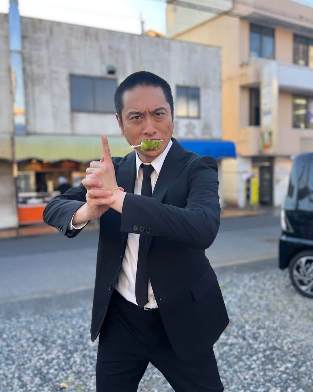 JP（ものまねタレント）のインスタグラム：「本日トクメイ夜22時フジテレビ◦カンテレ第6話  仕事のご依頼はインスタのDMでお問合せください。  Twitterアカウント→　#jpmaesaka Twitterアカウントポケモン→#jp_pkmn YouTubeチャンネル→#モノマネモンスターJP TikTok→#monomamejp #橋本環奈 #沢村一樹 #徳重聡  #前田拳太郎  #佐藤二郎 #トクメイ  #ものまね代行世代 #ワイドナショー #JPさん #松本人志 #浜田雅功 #ダウンタウン #ものまね芸人 #松本人志ものまね #研音 #川島明ものまね #ラヴィット #滋賀芸人 #農業高校出身 #すべらない話 #IPPONグランプリ #ダウンタウンDX #どどどどっとJP #おはスタポケモン部 #ポケモン #しゃべくり007」