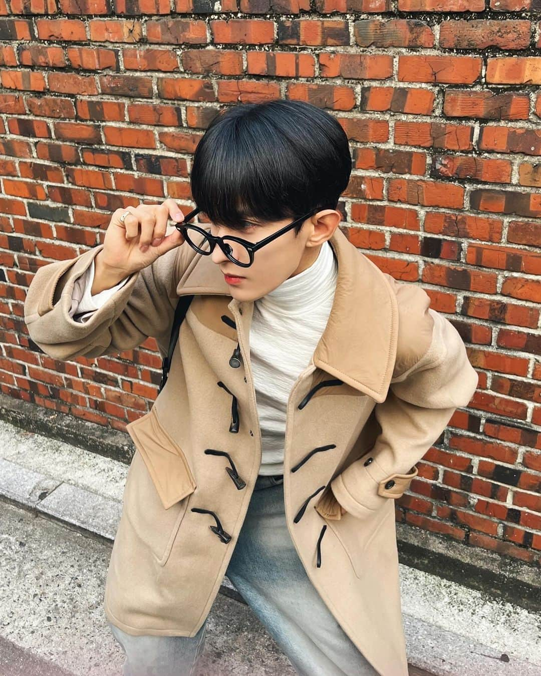 ドギョムさんのインスタグラム写真 - (ドギョムInstagram)「🤓🤎」11月20日 16時14分 - dk_is_dokyeom