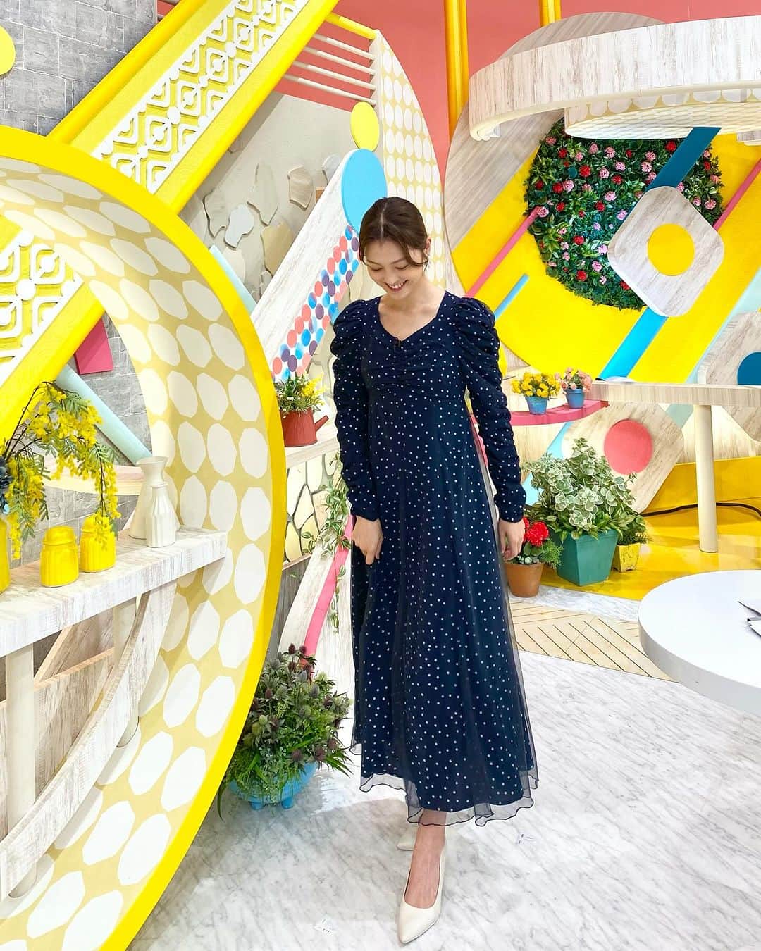 福田典子のインスタグラム：「見えないところもおしゃれ🫥❤️‍🔥  今日のよじごじDaysは お茶の水周辺を見ていきますよ〜！  outfit #RANDA」