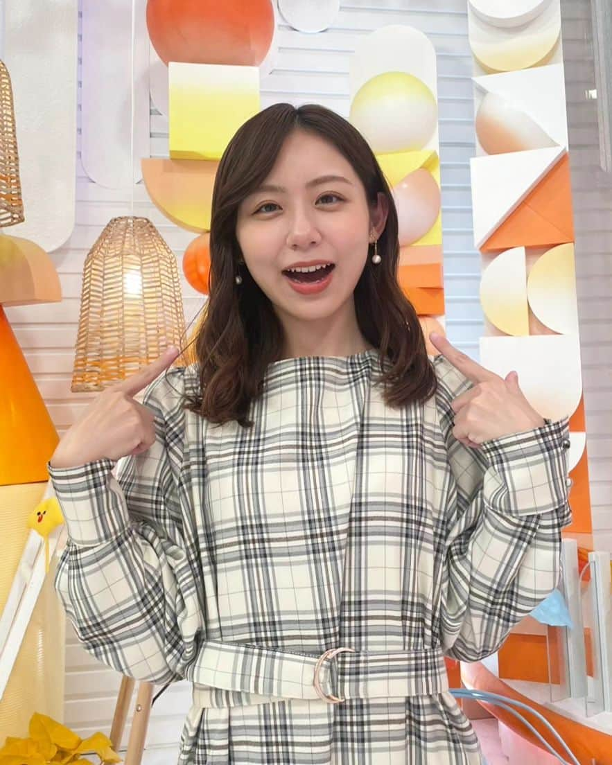 フジテレビ「めざましテレビ」さんのインスタグラム写真 - (フジテレビ「めざましテレビ」Instagram)「小山内です😊  きょうは久しぶりに髪を巻きました✨  そして、きょうのオンエアでは #王林 さんのインタビューが放送されました！🍎 前にインタビューしてから5カ月… やはり津軽弁はほっこりします〜！  #Ourin -王林- #小山内鈴奈 #めざましテレビ」11月20日 15時16分 - mezamashi.tv