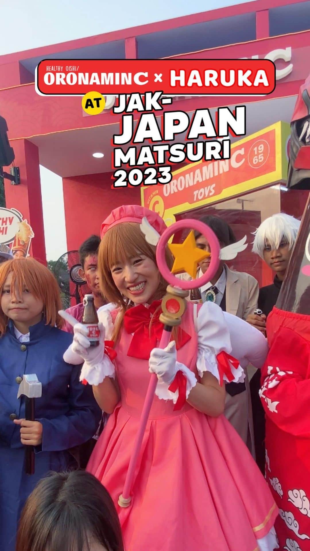 のインスタグラム：「Wahh seru bangeeeett deh kemarin acara Meet & Greet bareng sama @oronaminc.id di Jak Japan Matsuri 2023! Happy banget🥰 Untuk kalian 15 pemenang selamat yaaa, dan buat kalian yang belum beruntung kalian tetap keren kok!! Terima kasih banyak untuk kalian yang sudah hadir dan meramaikan acaranya kalian semua keren ❤️🥰😘 #oronaminc  #vitaminnyaenak #Jakjapanmatsuri2023」