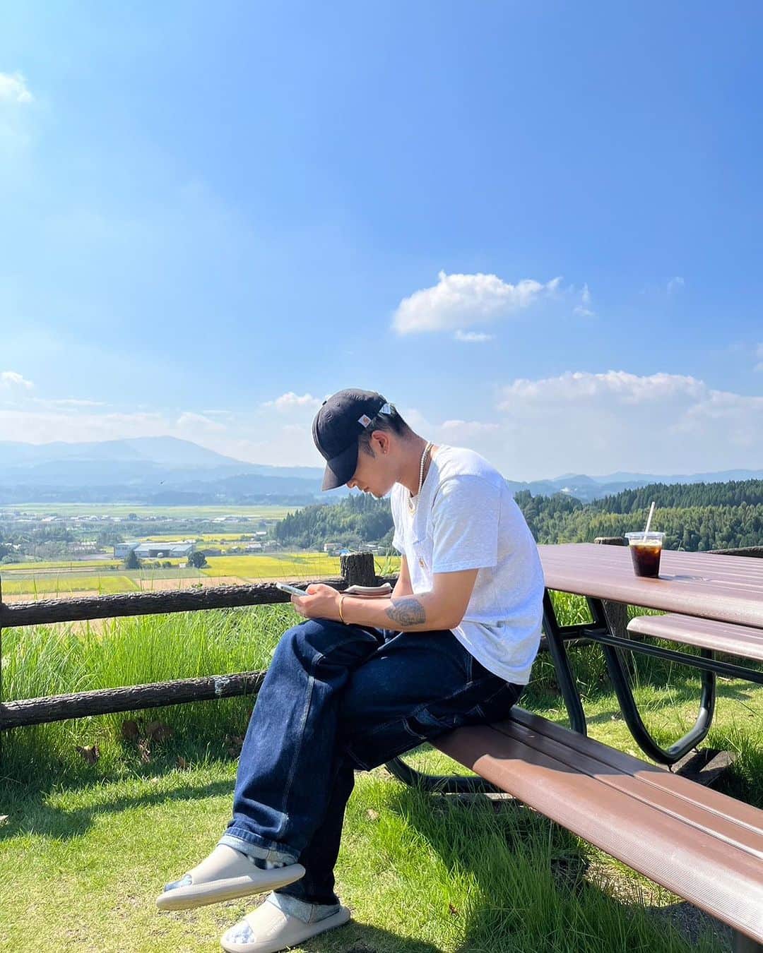 JustIn (ジャスティン)のインスタグラム：「ある晴れた日☀️」