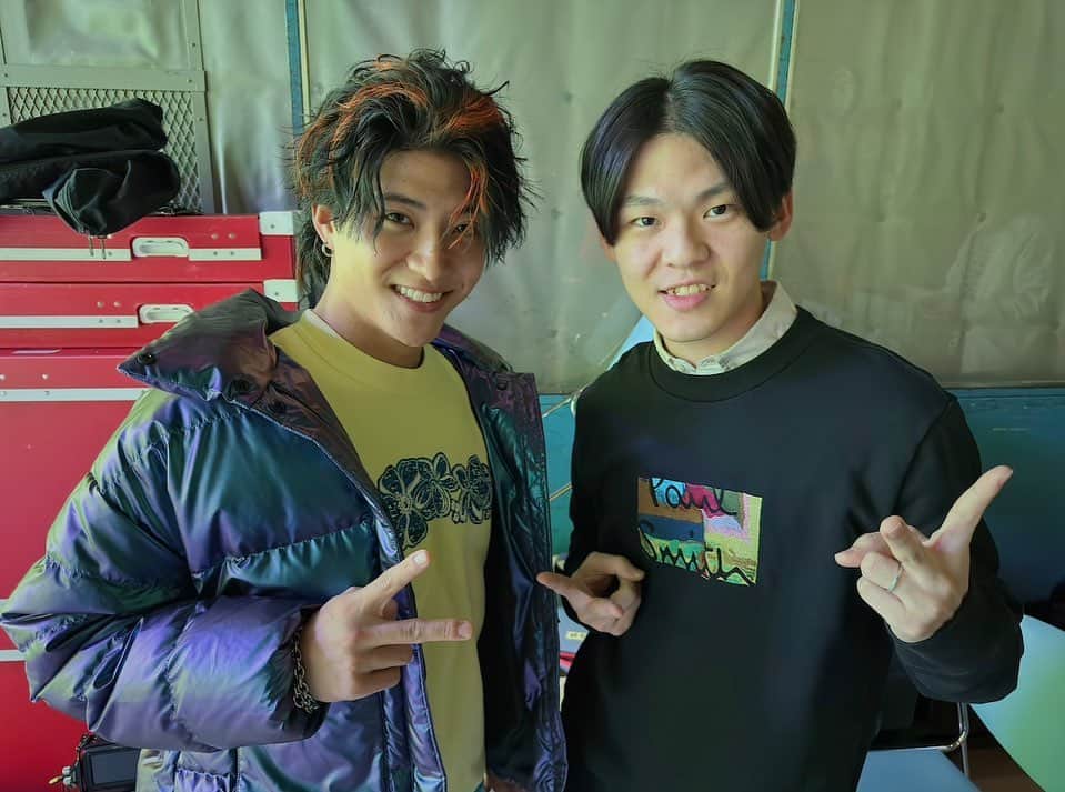 蓮池虎太郎さんのインスタグラム写真 - (蓮池虎太郎Instagram)「Music video 🎥🌟  #レペゼン地球 #レペゼン  #新曲 #musicvideo #youtube   【レペゼン地球】 @repezenfoxx_official  @dj_ginta  @djfumiya_gws  @obakyun8   【egg】 @momoa.seto   【WiLDCARD株式会社】 @reo_wc_joker   【Hair arrangement】 @chiiianmaro   素敵な出会い、貴重な経験をありがとうございました！！」11月20日 15時43分 - official_kotaro2004