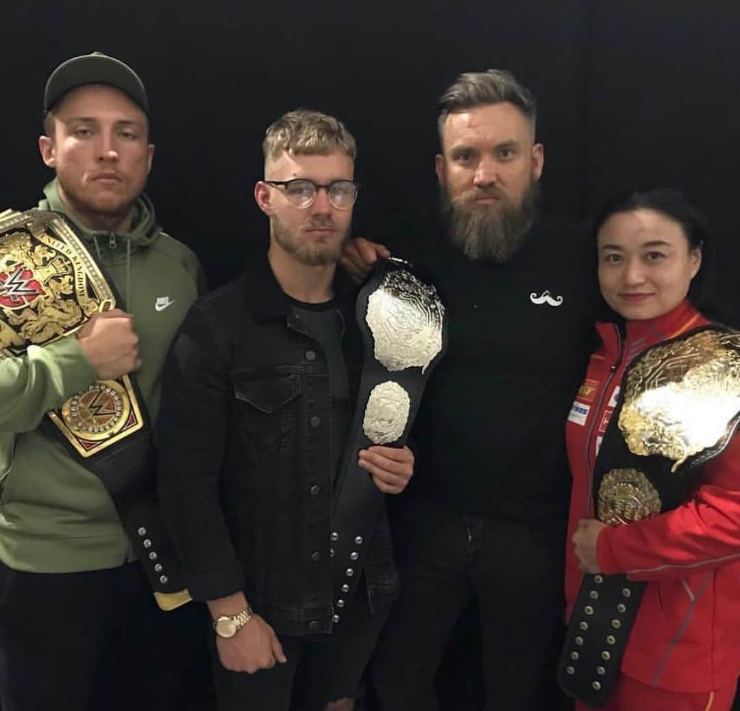 里村明衣子のインスタグラム：「H A P P Y B I R T H D A Y  T O  T H E  G R E A T E S T  @meiko_satomura」