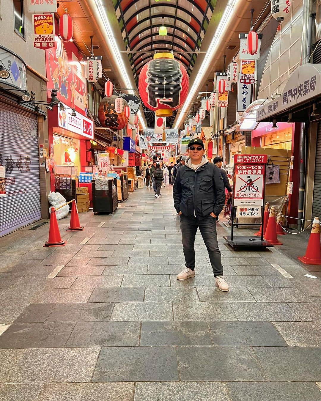 ピエール瀧さんのインスタグラム写真 - (ピエール瀧Instagram)「電気グルーヴツアー『アンと匂いの樹』大阪公演終了。  御来場頂いた皆さんありがとうございました。 またね。」11月20日 7時45分 - pierre_taki
