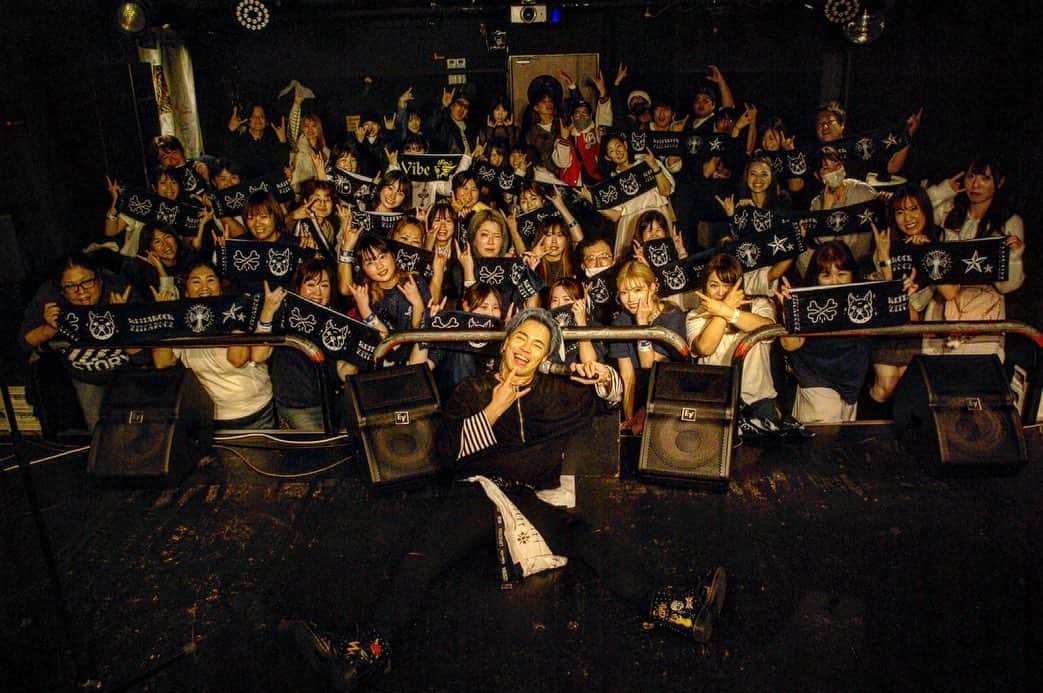 敬太郎のインスタグラム：「「KEITAROCKで遊びたい」Release Tour@大阪  セットリスト  11/18 対バン ZILCONIA、CLOWN'S CROWN  歌いたい KEITAROCK アレス LAST DANCE BiteMe 大馬鹿者 Wonderful World 尊いよ  11/19 ワンマンライブ  BiteMe アレス JAM Vivid Days Squall 脳が濡れる スパダリ LOCO ROCK ロックスター 僕らの生きる意味 大馬鹿者 オヒトリサマ Revival Song LAST DANCE ONE SHOT 尊いよ 歌いたい KEITAROCK  encore 承認欲求」