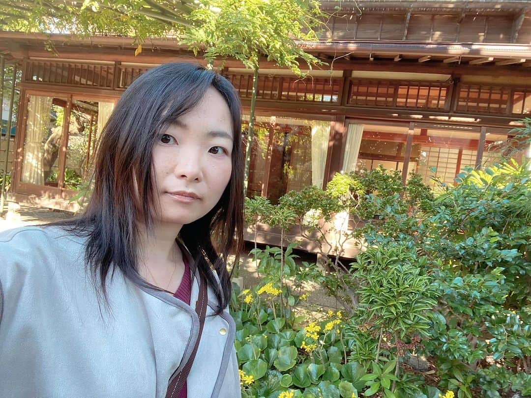 野田澤彩乃のインスタグラム：「昨日は、#白秋童謡館 に行きました。 #童謡 もたくさん聞いて、あ、これそうだったんだと知ったり、のんびりまるで我が家のように過ごして来てしまいました。  #小田原 #神奈川」