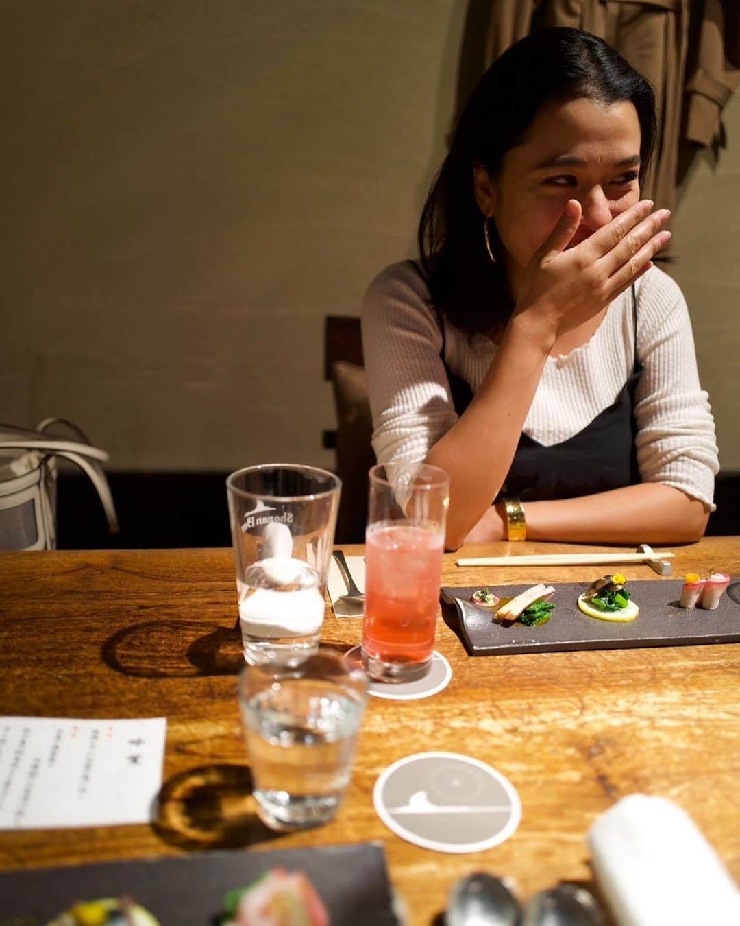 Fabiolla Takinamiさんのインスタグラム写真 - (Fabiolla TakinamiInstagram)「出産前に先輩2人に安産祈願してもらった🥹💓 thank you @juri1104 @toconut_79  2年前のBaby showerが懐かしく思えたわ 頑張って来るね😌👼」11月20日 9時34分 - fabi_olla