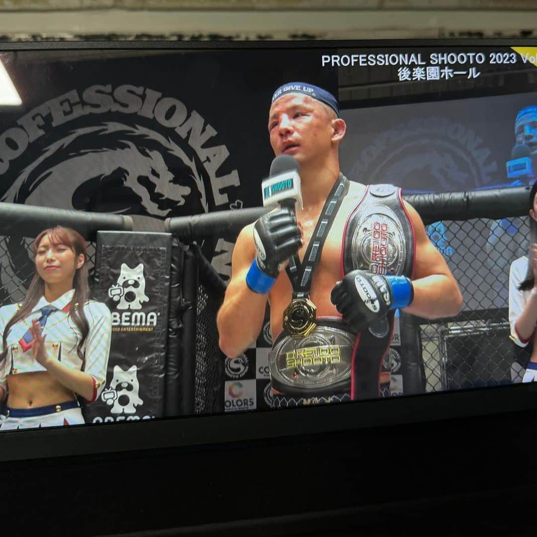 佐藤ルミナのインスタグラム：「日本MMA史に残る歴史的瞬間に立ち会えて光栄です！ 勇気と感動をありがとう🙏🙏🙏 見逃した方はABEMAで是非‼️ Yesterday was a historic day for Shooto. #nevergiveup #shooto1119 #shooto #修斗 #修斗伝承」