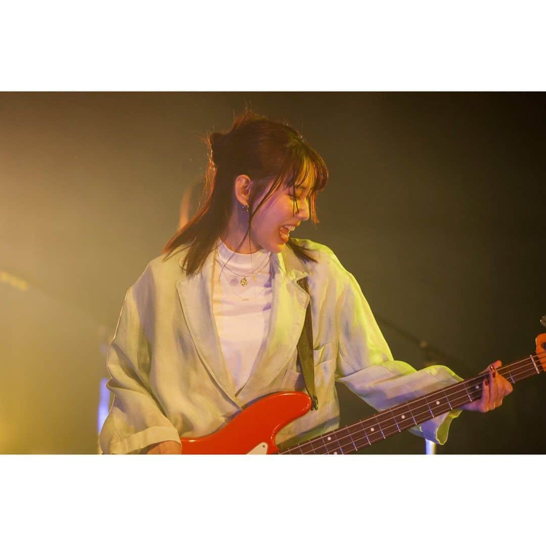 SCANDALのインスタグラム：「2023.11.19 "OSAKA DREAM LIVE 2023 -autumn-" at グランキューブ大阪  1.瞬間センチメンタル 2.テイクミーアウト 3.ハイライトの中で僕らずっと 4.夜明けの流星群 5.Tonight 6.SCANDAL BABY  Photo by @ninjajon  #scandal #osakadreamlive」