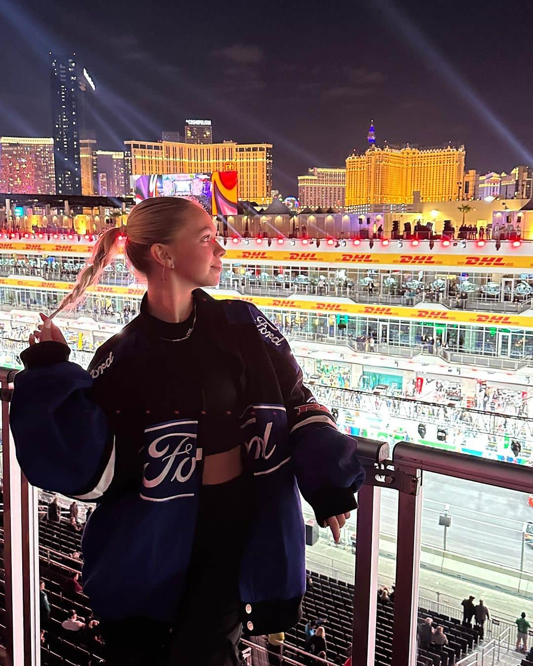 ジョーディン・ジョーンズのインスタグラム：「First F1 experience ✅ @f1lasvegas @vegas #LasVegasGP」