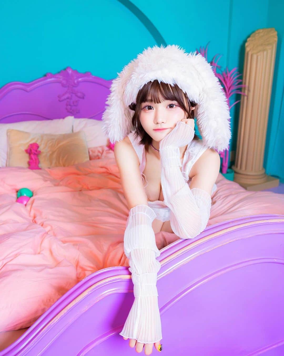 みもれもんさんのインスタグラム写真 - (みもれもんInstagram)「The room in Harajuku is cute Recommended for Satsuei🎤 I rented it on Airbnb (๑ ᴖ ᴑ ᴖ ๑)💛  原宿にあるお部屋がかわくて さつえいにオススメだた🌈  Airbnbで借りたよ(๑ ᴖ ᴑ ᴖ ๑)🍋💛  camera @aiterada96  room @moshimoshi_rooms  choose @shein_japan   #みもれもん #原宿 #東京  #fashion #shein #cosplayer #portrait #harajuku #tokyo #fhotography」11月20日 10時54分 - mimore_mon0929