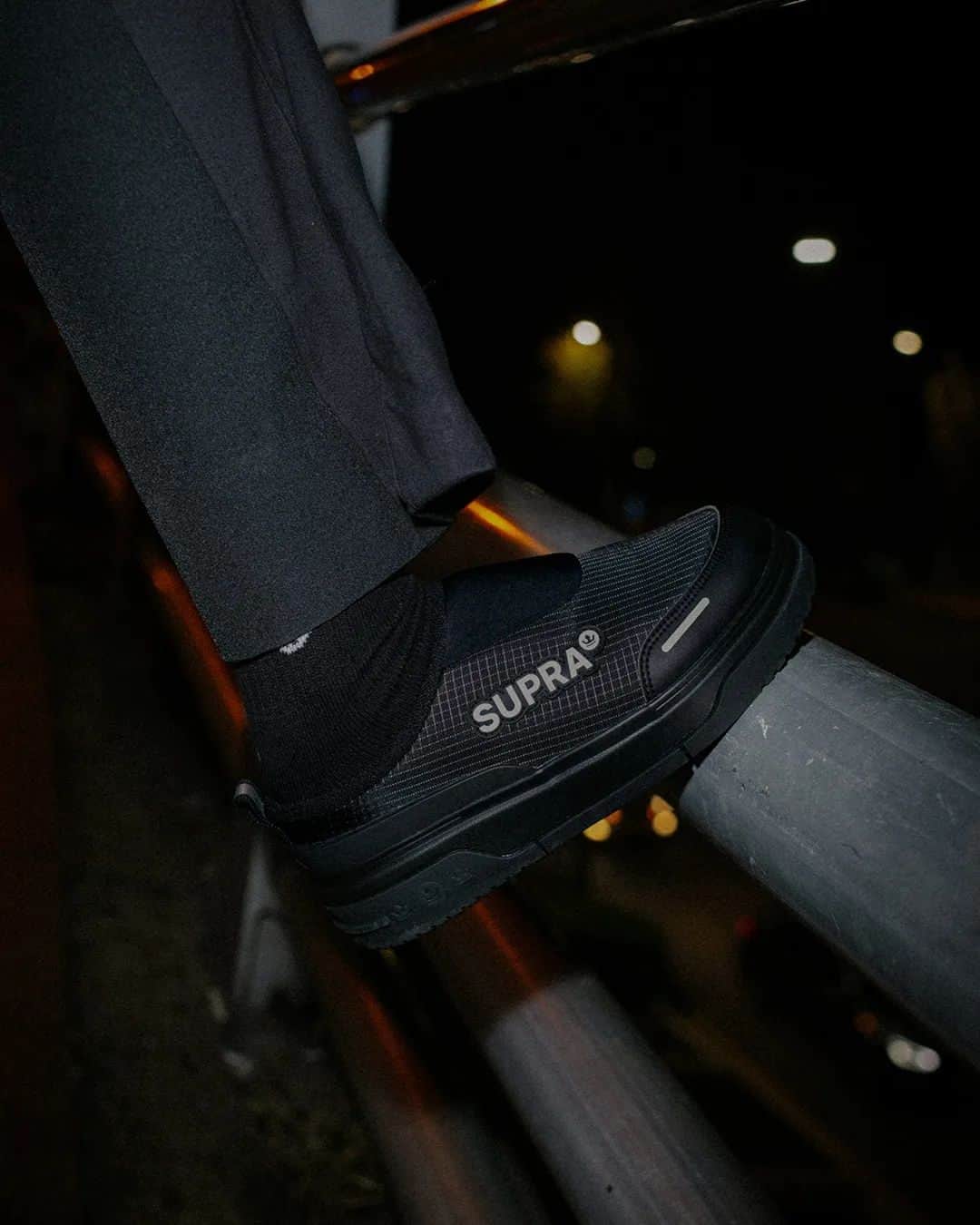 スープラさんのインスタグラム写真 - (スープラInstagram)「All-black Vaider X Outdoor Shoes to complete the Urban Outdoor Lifestyle. Discover the winter Gorpcore style via the link in bio.」11月20日 10時57分 - suprafootwear