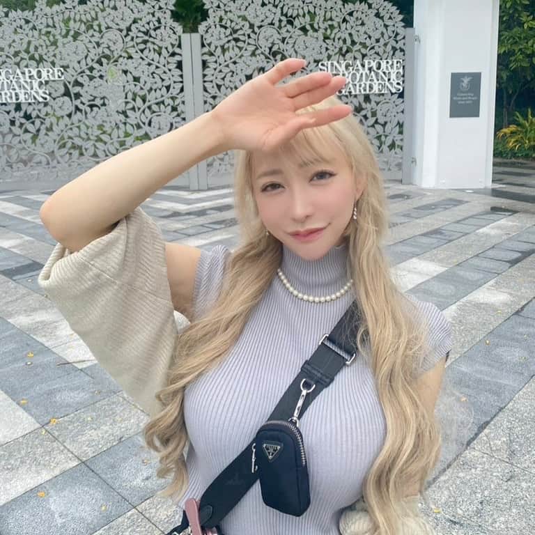 神崎りのあのインスタグラム：「天気良いと嬉しいね🎶」