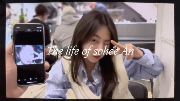 アン・ソヒのインスタグラム：「New Vlog is uploaded🫶🏻🥂💛✨🧡🫶🏻」