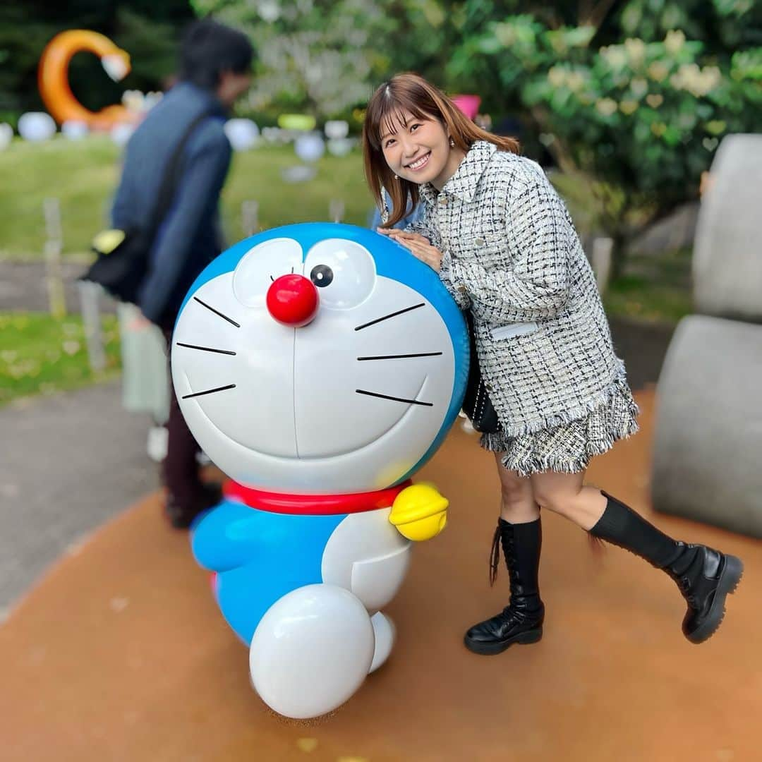 天野麻菜さんのインスタグラム写真 - (天野麻菜Instagram)「#藤子f不二雄ミュージアム 行ってきた🤖 ドラえもんと🐈 　  #ドラえもん #猫型ロボット #川崎市 #ミュージアム #藤子不二雄ミュージアム #アニメ #天野麻菜 #写真 #フォトスポット」11月20日 13時25分 - akaringo_mana