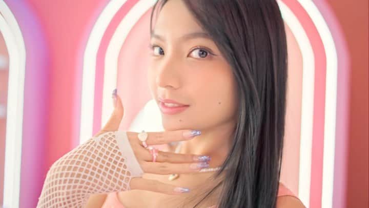 のインスタグラム：「had so much fun making this project 🧡 #Shopee1212xJKT48」