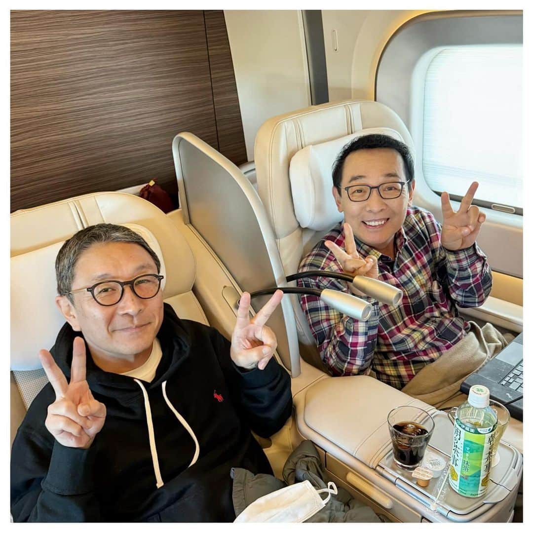 さだまさしさんのインスタグラム写真 - (さだまさしInstagram)「いざ仙台😊 「さだまさし50th Anniversary コンサートツアー2023〜なつかしい未来〜」 . #さだまさし #sadamasashi #吉田政美 #グレープ #さだ工務店 #さだまさしコンサートツアー2023なつかしい未来  #50周年 #仙台サンプラザホール」11月20日 14時35分 - sada_masashi