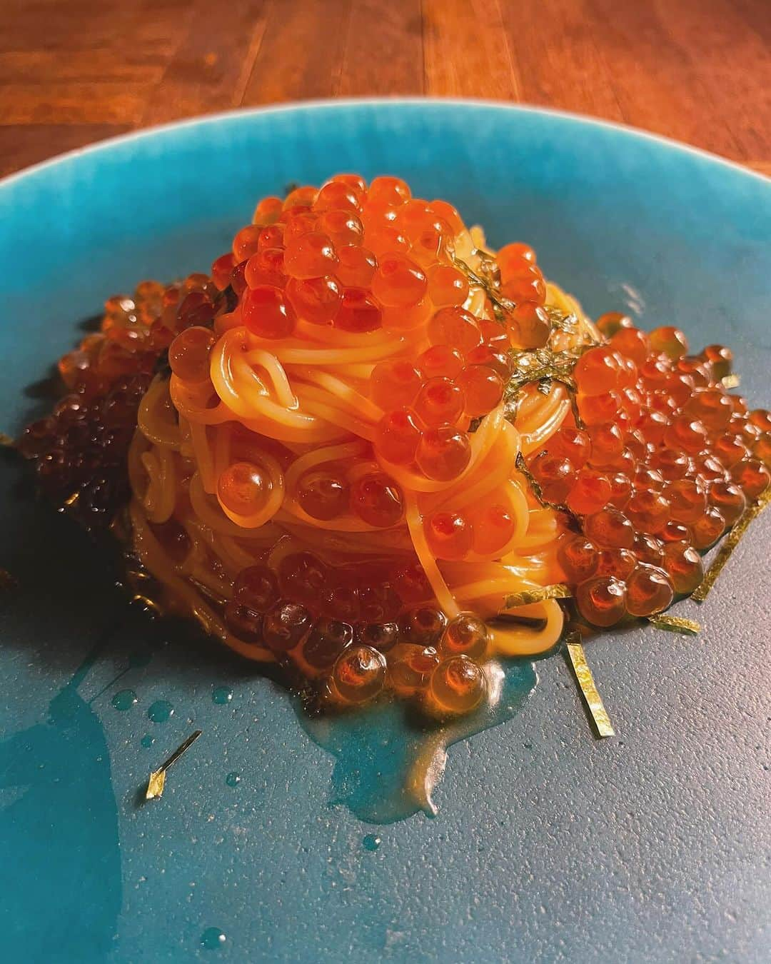 MARINAのインスタグラム：「🌿🍝🧀🫛🦪 ーーーーーーーーーーーーーーーーーーーー  美味すぎる料理を 沢山味わえて幸な日でした🙏🥺✨ また行きたいな…♡  📍SMOKE HOUSE 225 @smokehouse225   📍居酒屋にこや @nicoya.0715   ーーーーーーーーーーーーーーーーーーーー #SMOKEHOUSE225 #smoke #bal #スモークハウス225 #スモーク #燻製 #隠れ家 #読谷村 #読谷 #居酒屋にこや #居酒屋にこや沖縄 #恩納村 #沖縄 #okinawa #時差投稿 #ご褒美DAY」