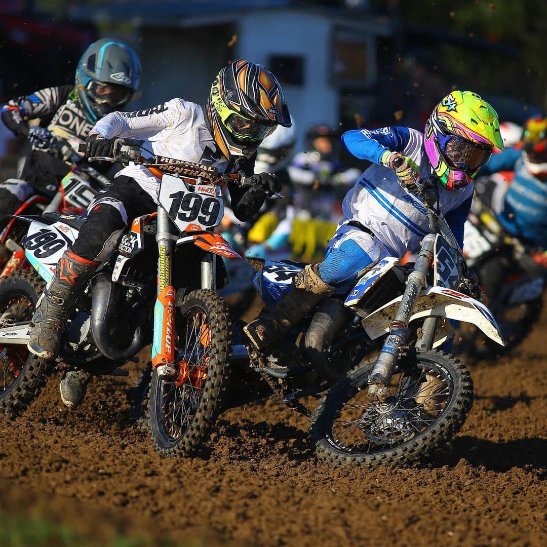 Racer X Onlineのインスタグラム：「52 years of Mini Os‼️ Already Day 2 of racing for the 52nd Annual Thor Mini Os and racing has been amazing. We’ll be seeing SX Champions later this afternoon as we roll through the race order @unlimitedsportsmx Photos: @thebinraw #MiniOs」