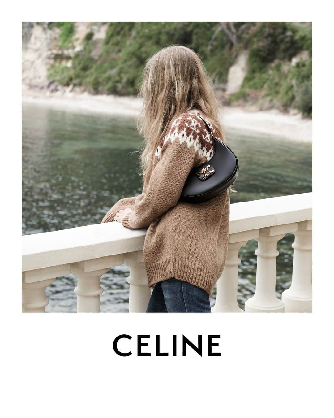 Celineのインスタグラム：「LA COLLECTION DES GRANDS CLASSIQUES 07  CELINE AVA TRIOMPHE BAG  CELINE FAIR ISLE SWEATER  COLLECTION AVAILABLE NOW IN STORES AND ON CELINE.COM  IDA @HEDISLIMANE PHOTOGRAPHY AND STYLING SAINT-JEAN-CAP-FERRAT MARCH 2023  #CELINEBYHEDISLIMANE」