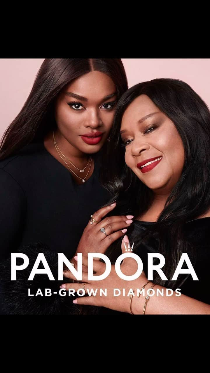 ValGarlandのインスタグラム：「You Got The Love ❤️ ❤️❤️  So amazing to be a part of this fabulous campaign for @theofficialpandora   Huge thanks to everyone involved 💎💎💎  @theofficialpandora @cyndiaharvey @raeboxer @paul_gore @baronandbaron monikastiborova  And my fabulous team #teamval   #pandora #diamondsareforever #love #valgarland #dingdong」