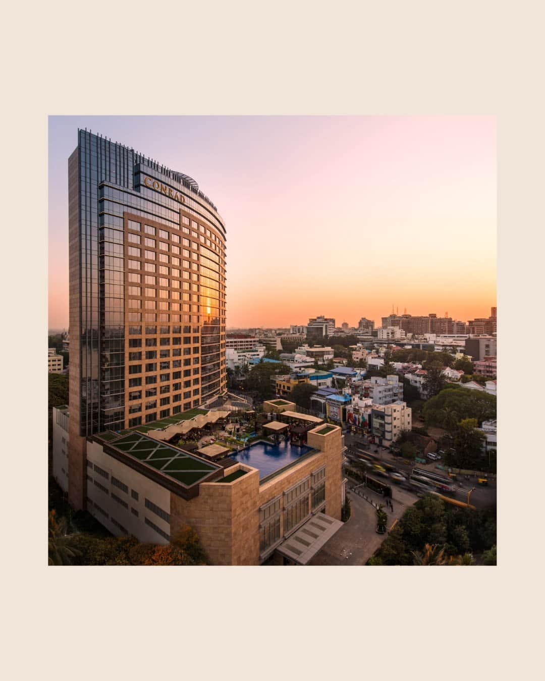 Conrad Hotelsのインスタグラム：「A peaceful point of view with a lasting impression.  📍 @conradbengaluru」