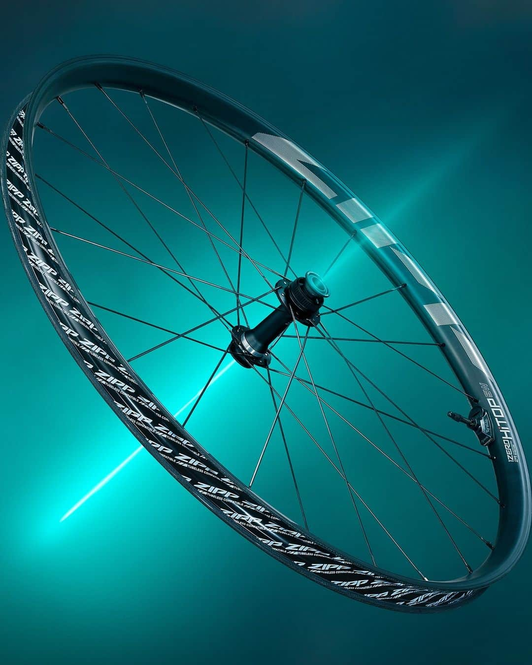 Zipp Speed Weaponryのインスタグラム：「1ZERO HITOP SW and 1ZERO HITOP S wheelsets reimagine what’s possible with a cross-country wheel. Trail compliance is vital for modern cross-country riders, whether you’re on light trail bikes, hardtails, or full suspension with up to 130mm of travel. Your wheel should feel alive. 📸 @calebkerr」