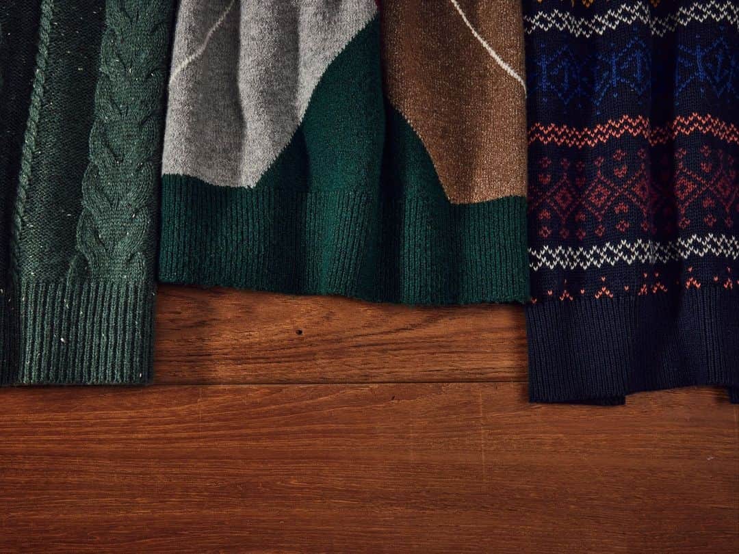 ノーティカのインスタグラム：「A cold-weather favorite🎁 discover all new holiday sweaters from $24.99.」
