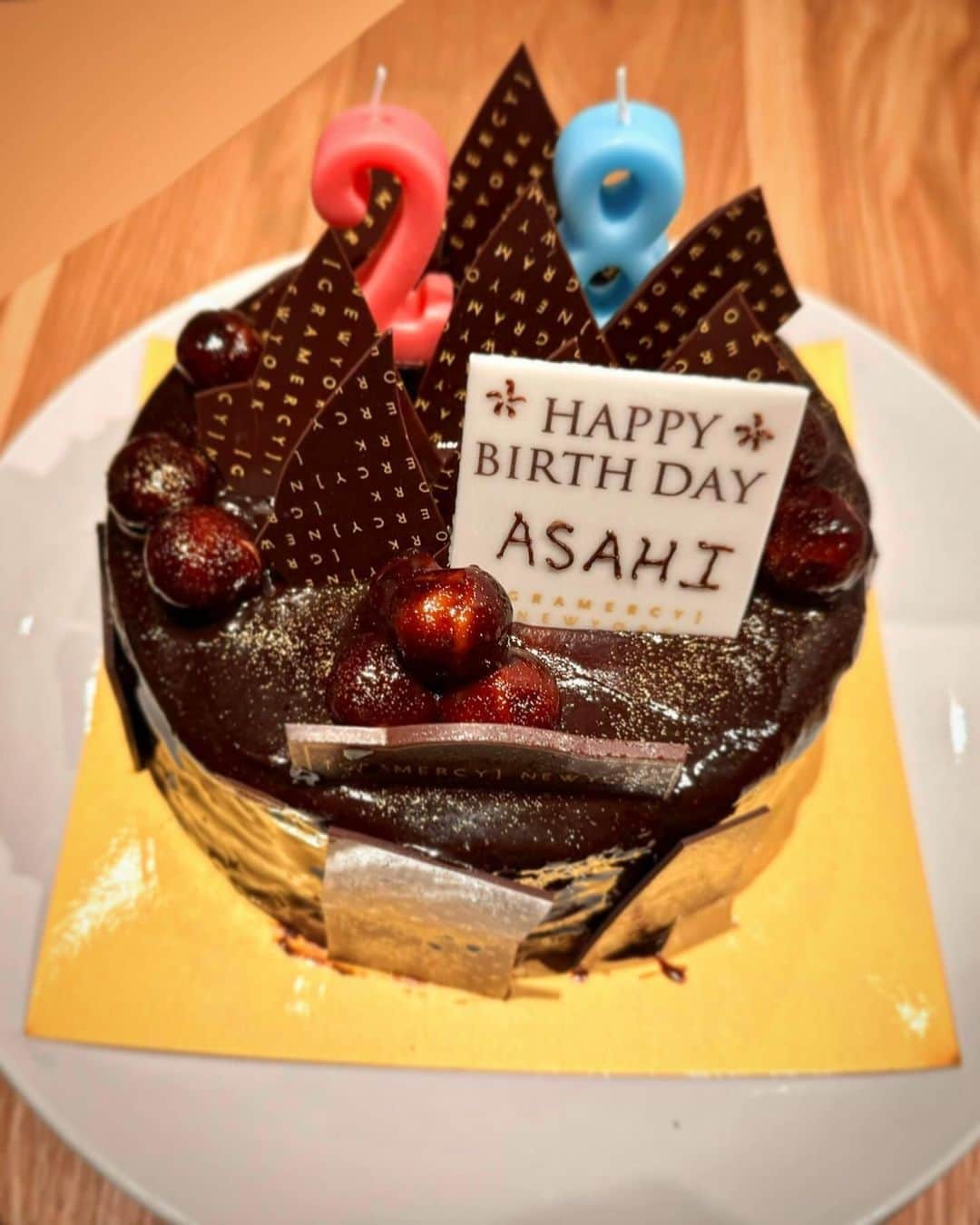 長谷川萌美さんのインスタグラム写真 - (長谷川萌美Instagram)「💐🎂💐❤️💐 あさひちゃんお誕生日おめでとう💐 昨日のバースデーライブの写真とともに🎂 新たな素敵な素敵な一年になりますように😌✨」11月21日 1時21分 - moemi_hasegawa
