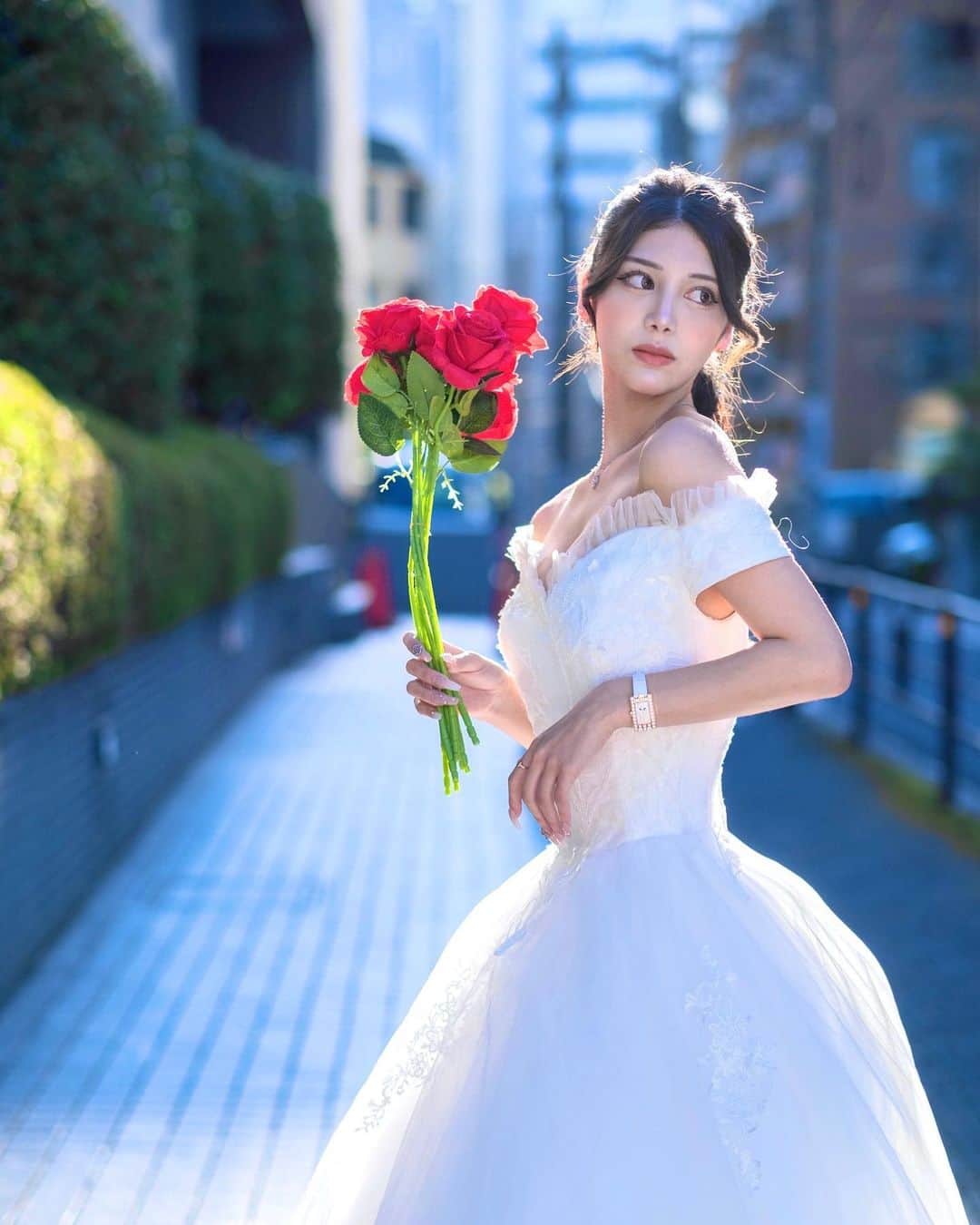 サントス飛鳥のインスタグラム：「🌹」