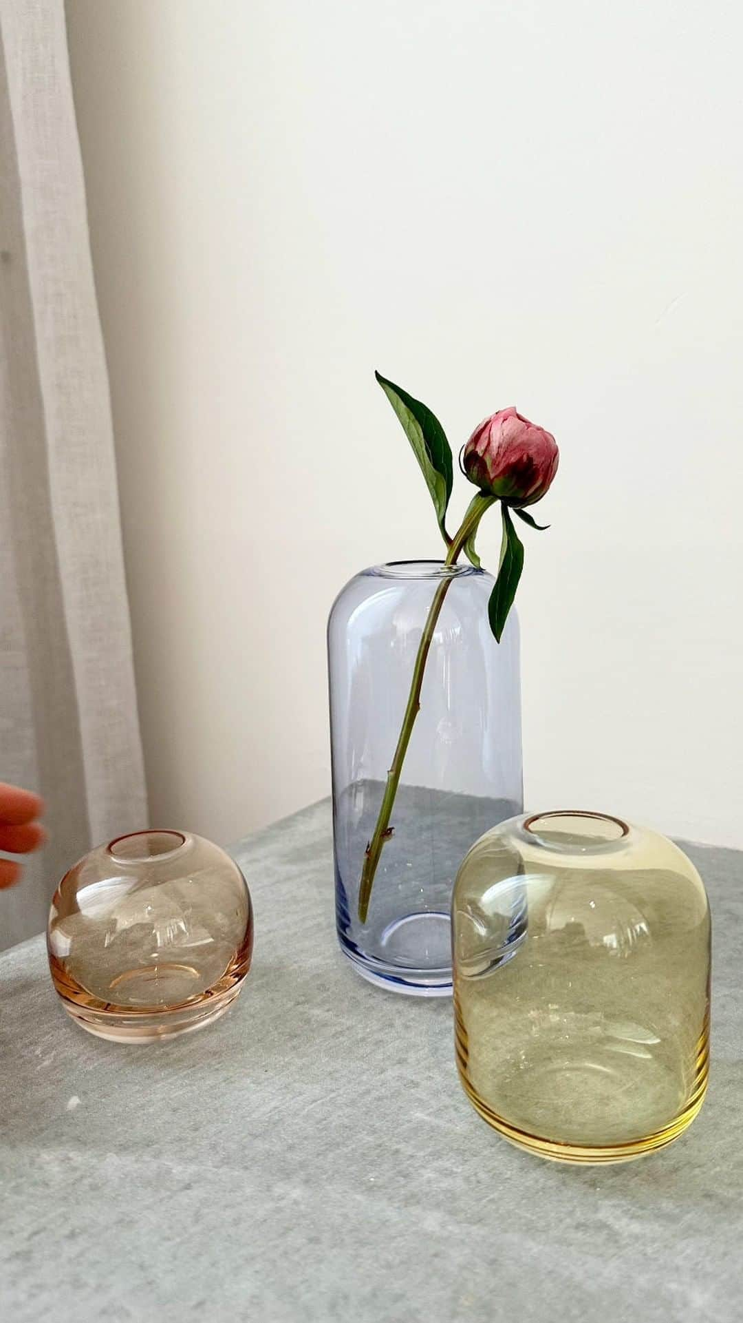 Target Australiaのインスタグラム：「The sweetest mini vases 🌹 Just $20 for the set ❤️  Available in store and online now.  🔎  Gifting Bubble Vases」