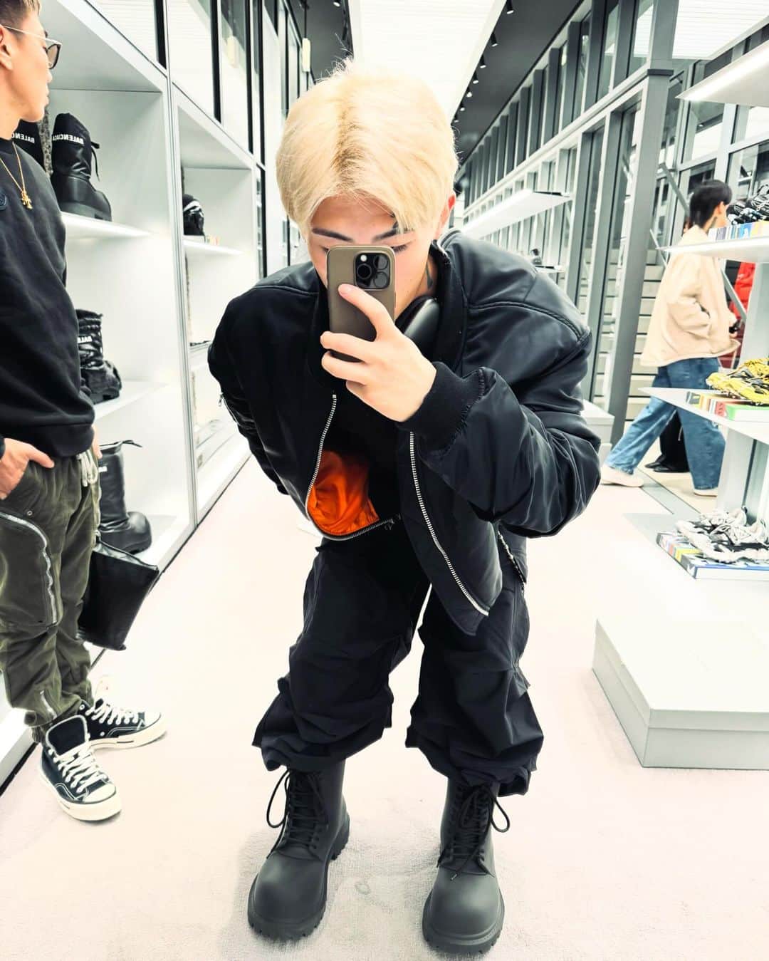 平本蓮さんのインスタグラム写真 - (平本蓮Instagram)「27circus」11月20