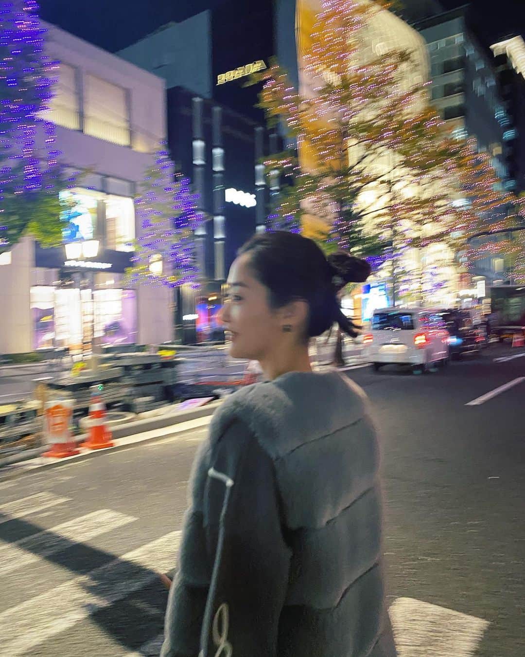 高柳愛実のインスタグラム：「🚦🚶」