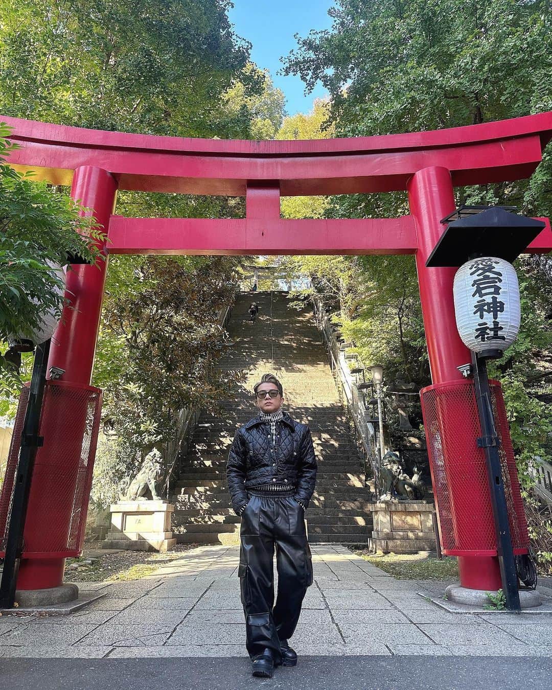 Yushi Sakuraさんのインスタグラム写真 - (Yushi SakuraInstagram)「虎ノ門Editionはホテルだけどめっちゃ雰囲気いいからカフェとかするのに気分上がる✨  この日は愛宕神社にも行ってきました⛩️  運気上がりそう⤴️  #愛宕神社#虎ノ門#エディション」11月20日 17時34分 - yushi0409