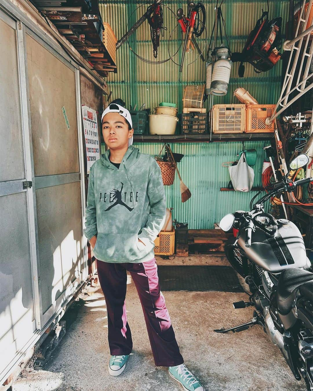 PUSHIMさんのインスタグラム写真 - (PUSHIMInstagram)「.  PeeTee. (ピーティー) @peetee_official  NEW ARRIVALS 2023 a/w  “AIR MARLEY TIE DYE HOODIE” 　　　　　　 “RETRO LINE TRACK PANTS”  #PeeTee.  #clothing #NewArrivals @dissident_osaka    Photo by #篠山冨心 #Pushim」11月20日 17時40分 - shinoyama_pushim