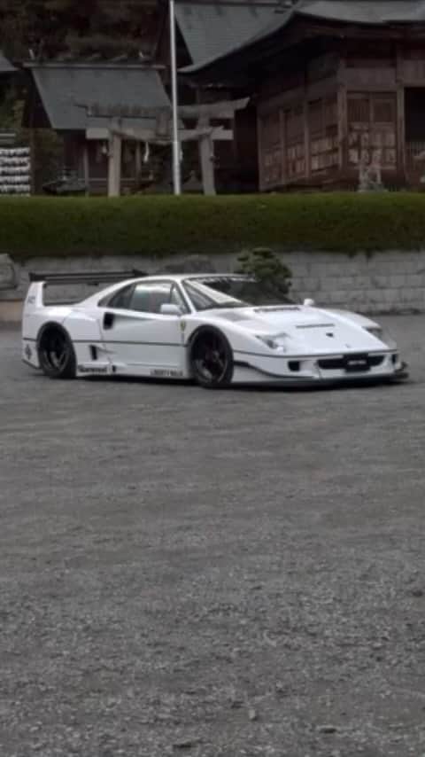 Wataru Katoのインスタグラム：「LB⚡︎works ferrari f40 japan🇯🇵wide body kit  @ferrari @toyo」