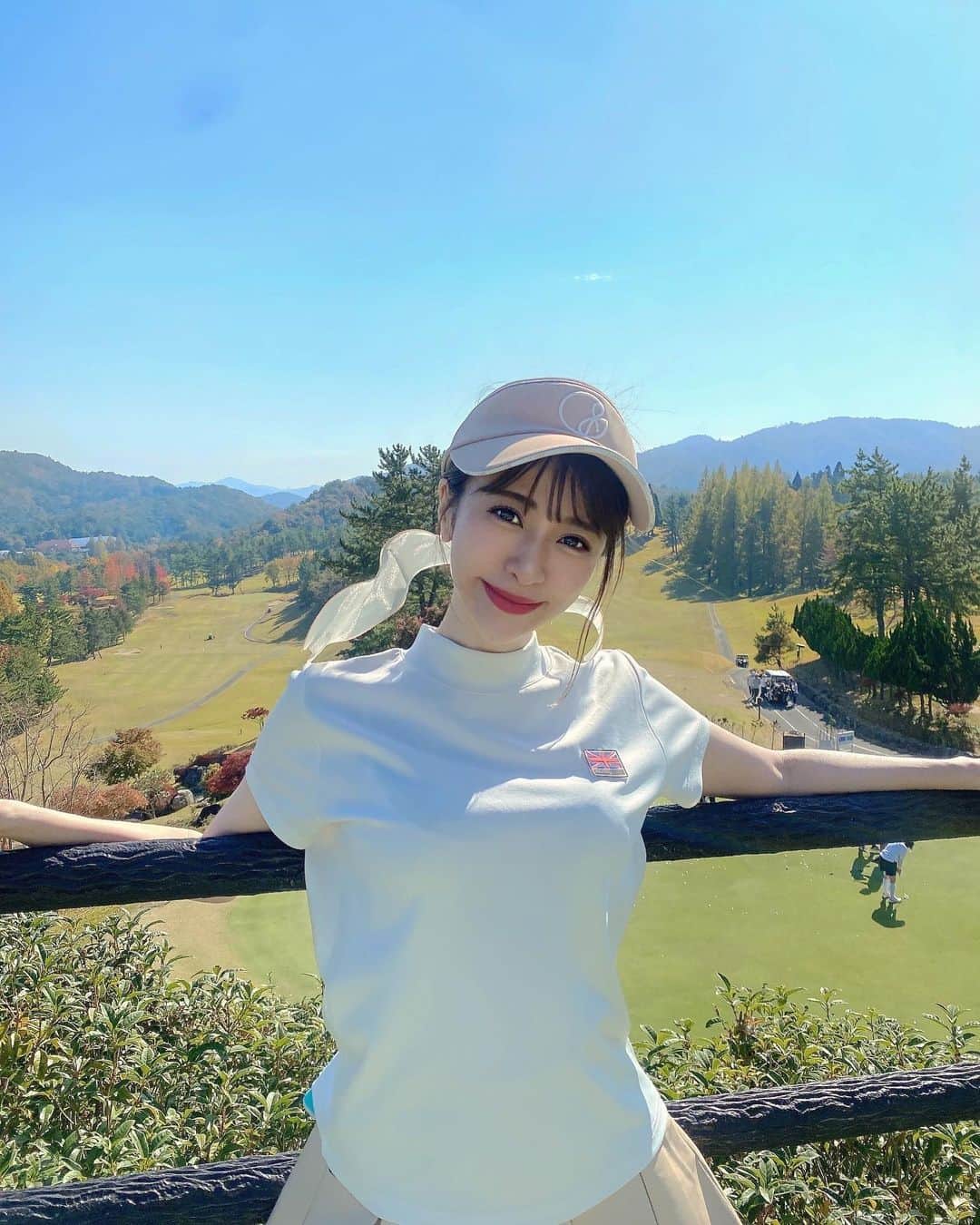 新部宏美のインスタグラム：「👒  @j.jane_japan 後ろのリボンがかわいい🥺🎀」