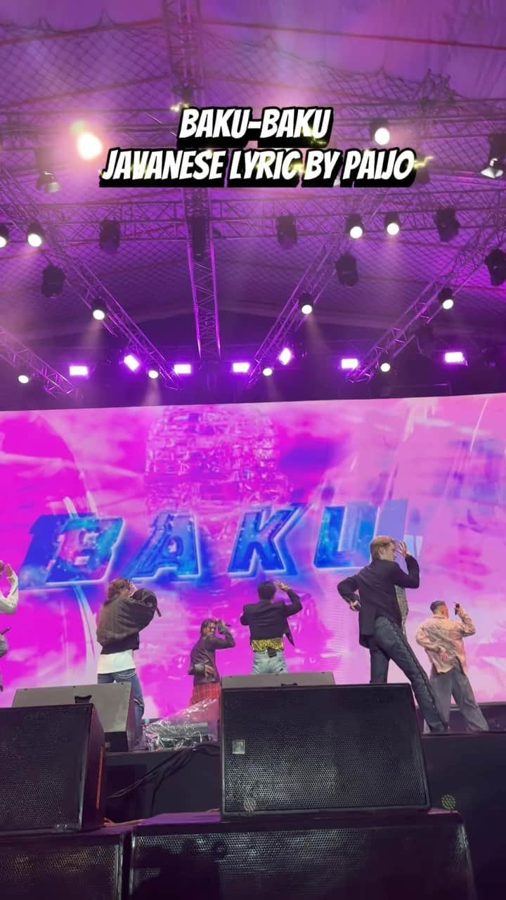 PSYCHIC FEVERのインスタグラム：「BAKU BAKU javanese lyrics by PAIJO💚 @alif.rizq  How was our stage?🔥  #PSYCHICFEVER #BAKUBAKU  #PSYCHICFEVERatJAKARTA #PSYCHICFEVERIndonesia  @jktjapanmatsuri #JakJapanMatsuri #JJM2023 #JJM」