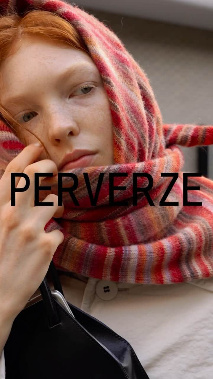 PERVERZE_OFFICIALのインスタグラム：「AW23 Collection on Zuza. Discover the collection on our online.  videography @atsukiito_   #PERVERZE #AW23 #perverze_AW23」