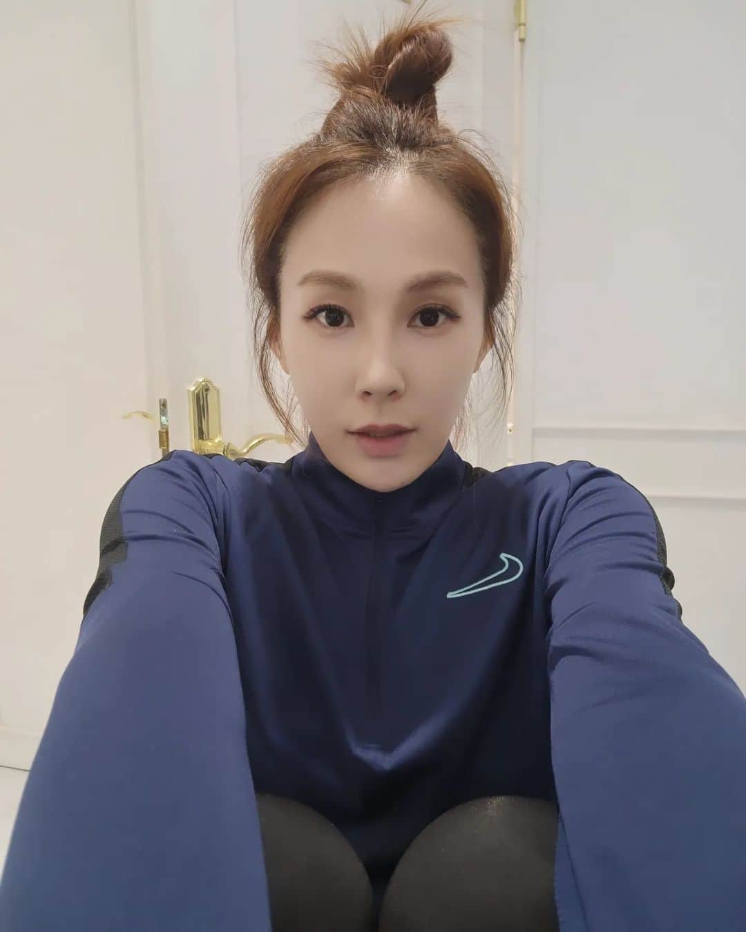 チェヨンのインスタグラム：「주말에 많이 묵었으니까 이번주엔 좀 달려볼까낭~~~~」